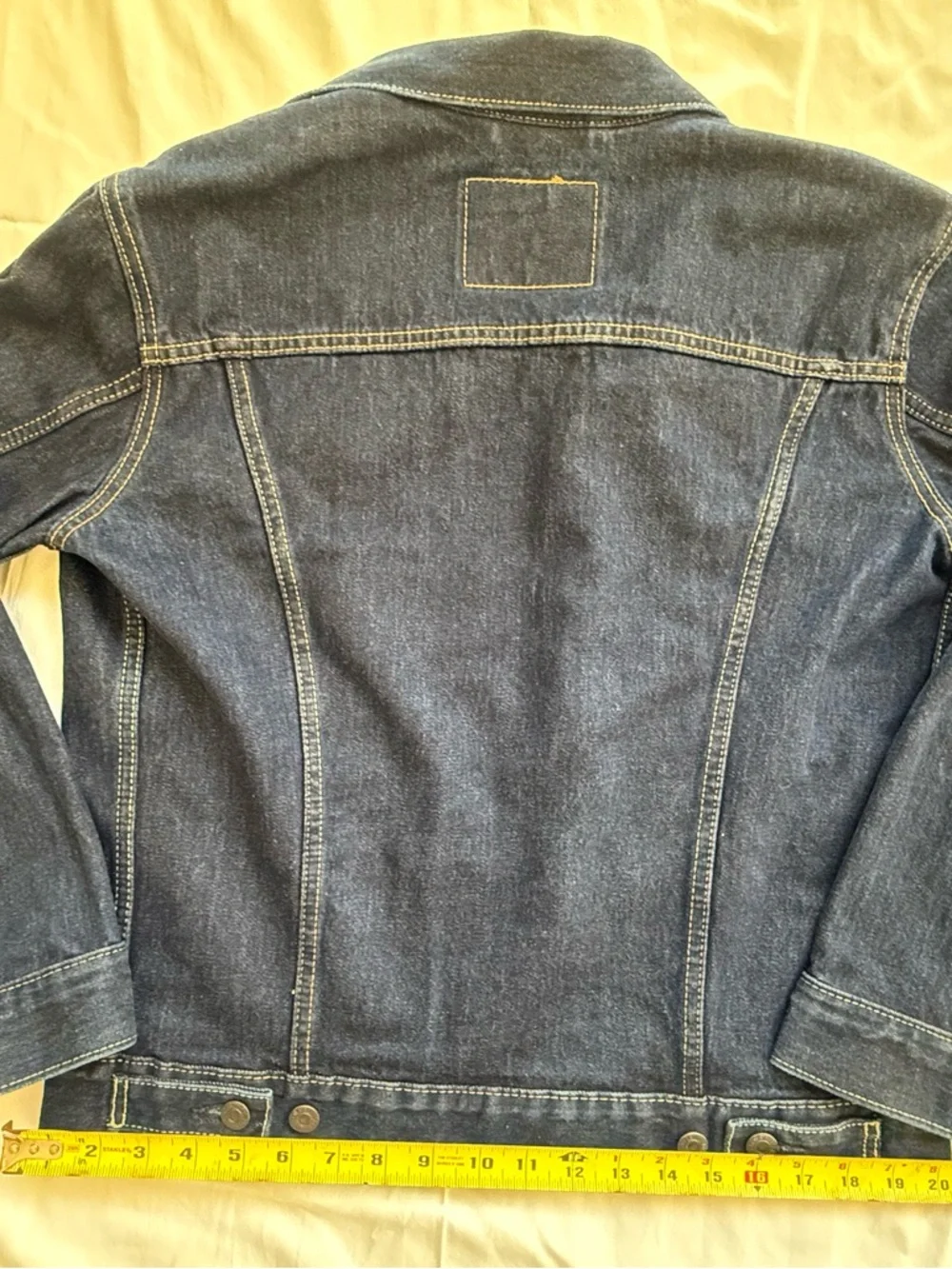 Classic Levi's Dark Indigo Denim Trucker Jacket Size S (Men’s) New Without Tags - Picture 2 of 12